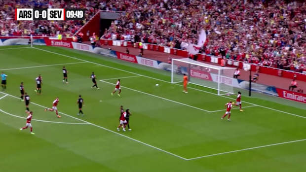 Gabriel Jesus scores hat-trick in 6-0 win against Sevilla